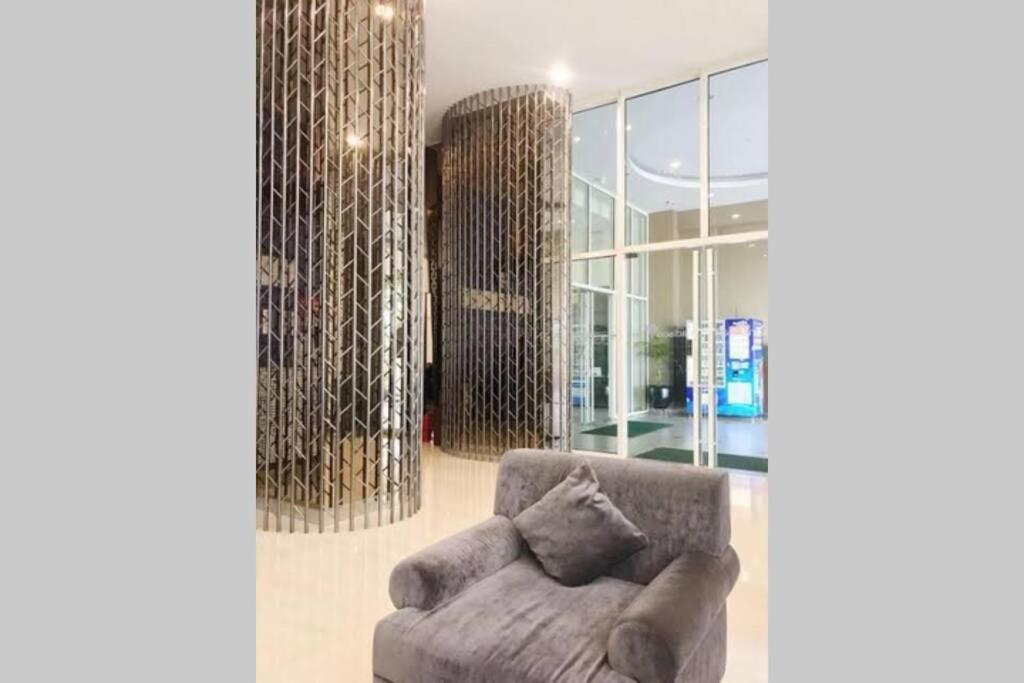 1 Bedroom Apartment Near Central Park Mall Dżakarta Zewnętrze zdjęcie