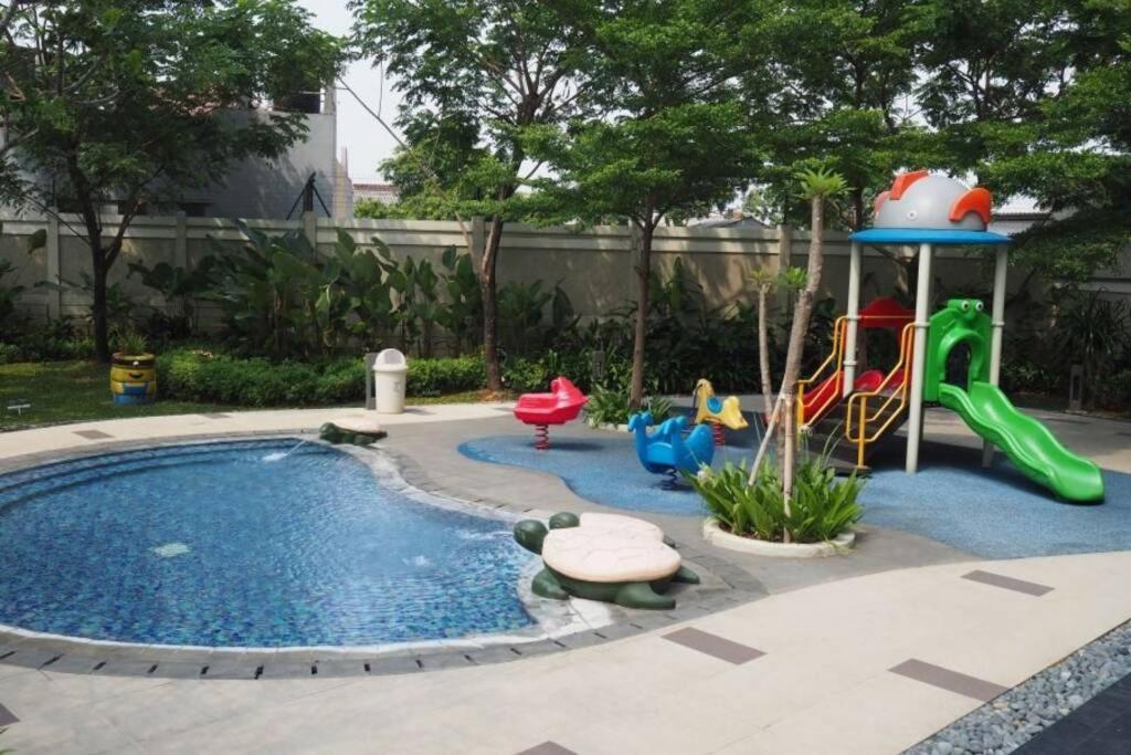 1 Bedroom Apartment Near Central Park Mall Dżakarta Zewnętrze zdjęcie